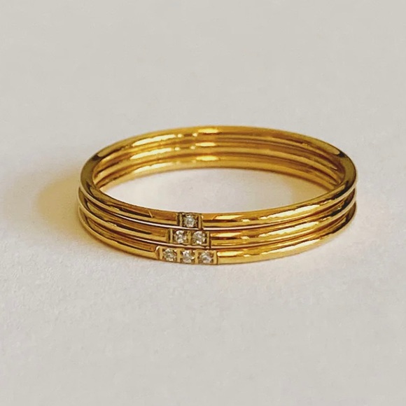 Three Ring Stack Size 8 - Picture 1 of 5